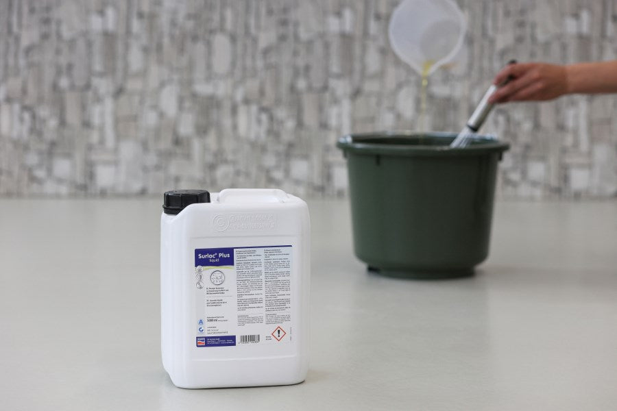 Mangime complementare Concentrato liquido Surlac Plus - 1lt, 5lt