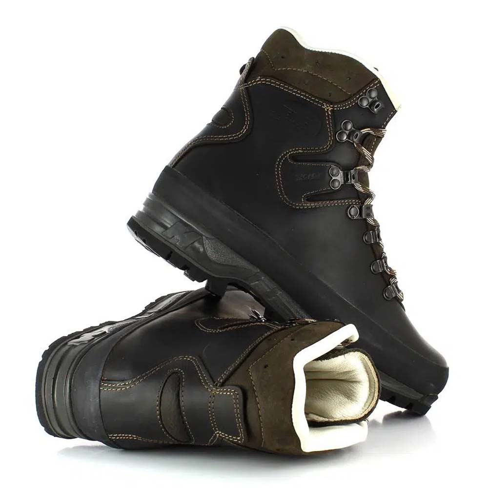 Meindl Modello Engadin Per Uomo Con Mfs