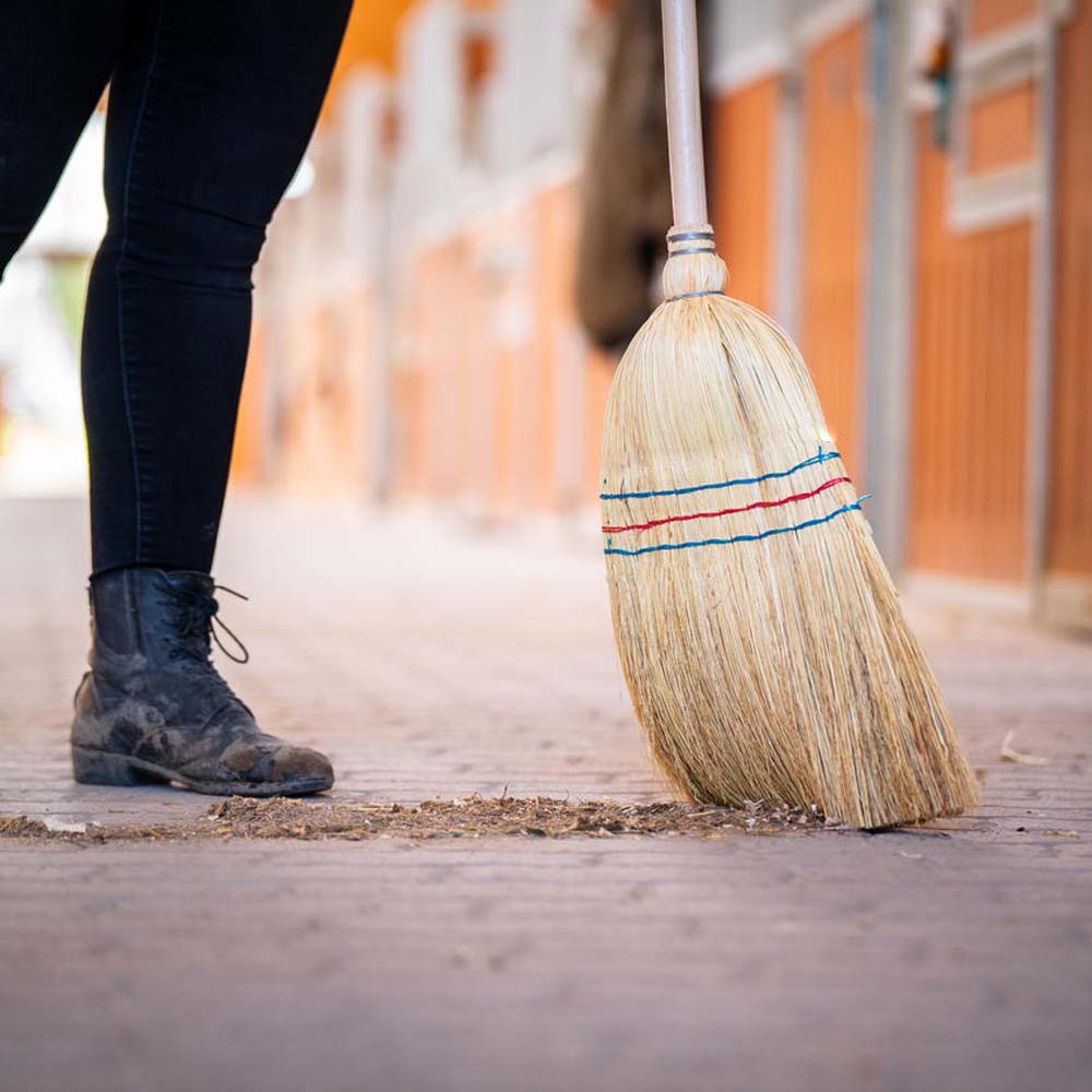 Scopa in paglia di riso per bambini
