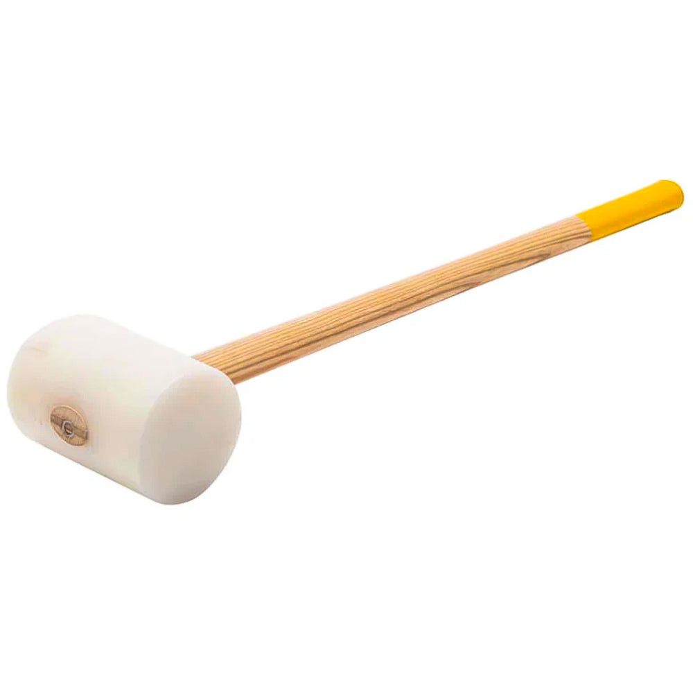 Mazzuolo in plastica con manico in frassino