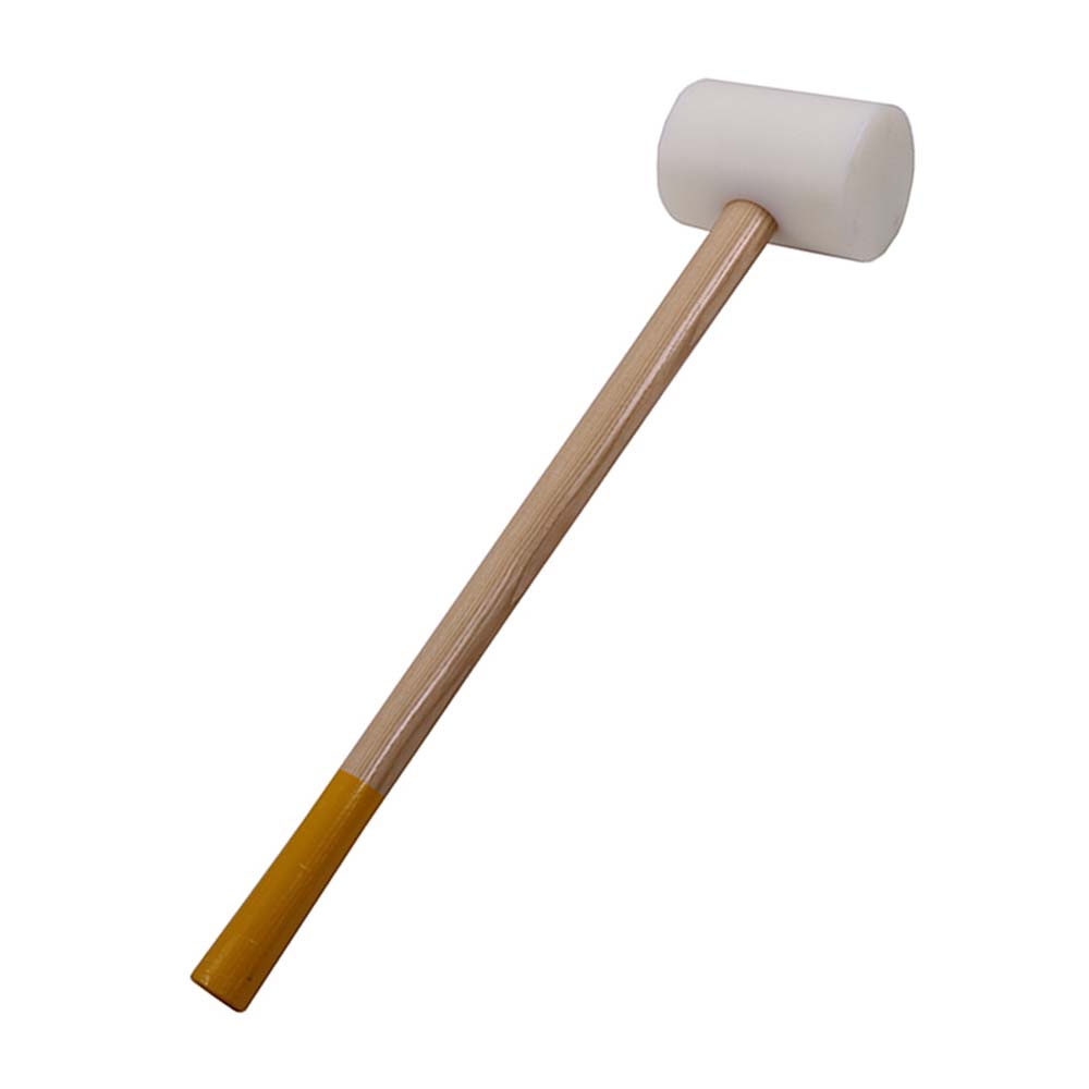 Mazzuolo in plastica con manico in frassino