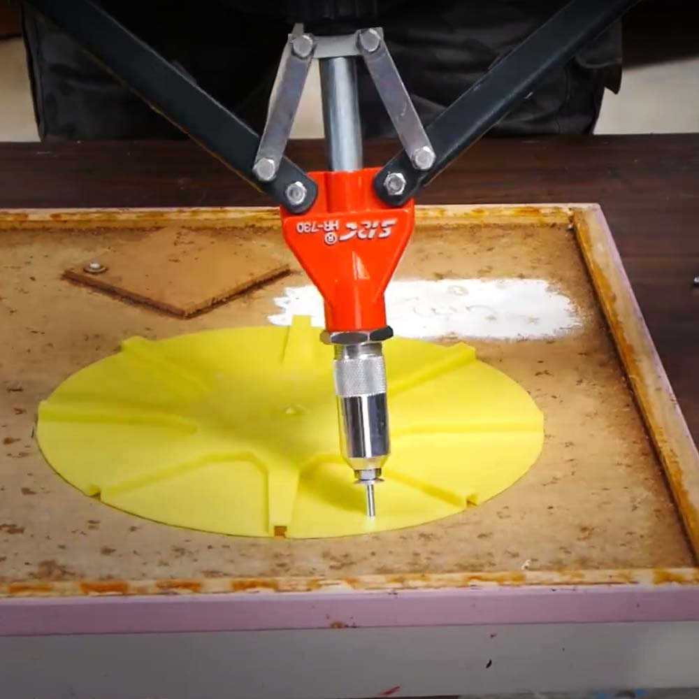 Fuga 8 grande per api in plastica