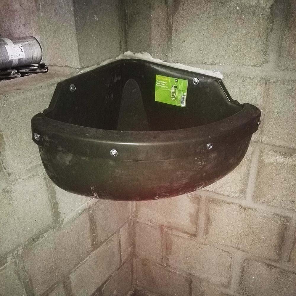 Materiale Resistente per Mangiatoie