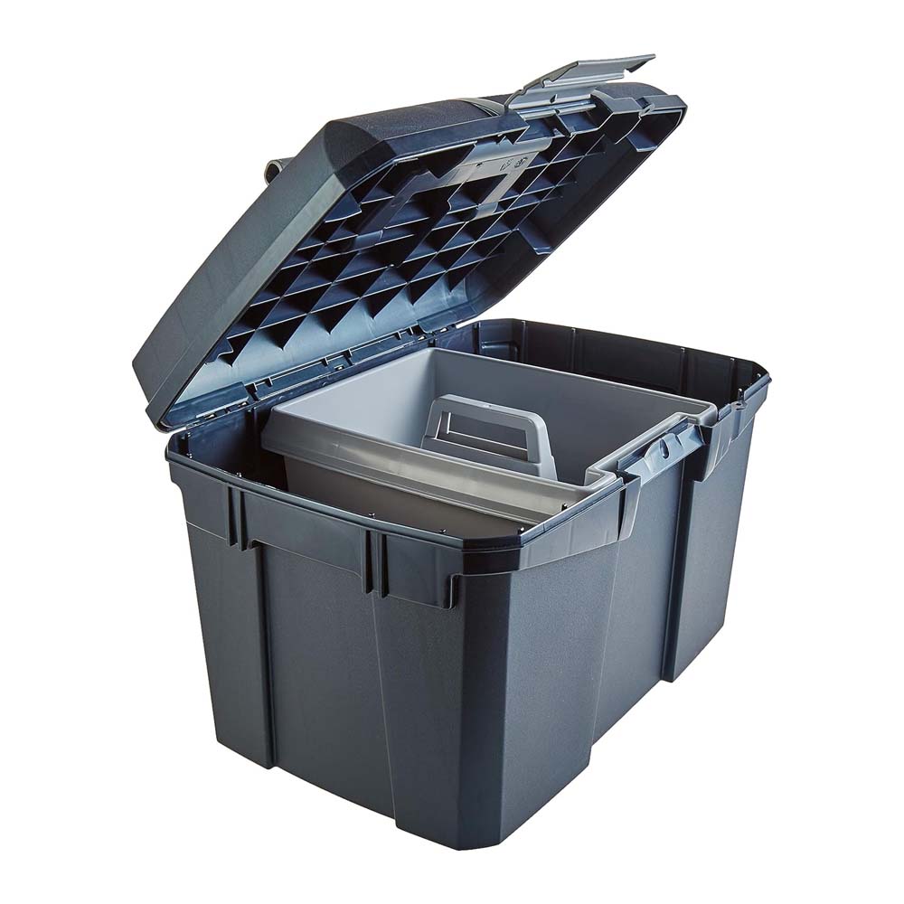 Bauletto per la cura e l'igiene del cavallo