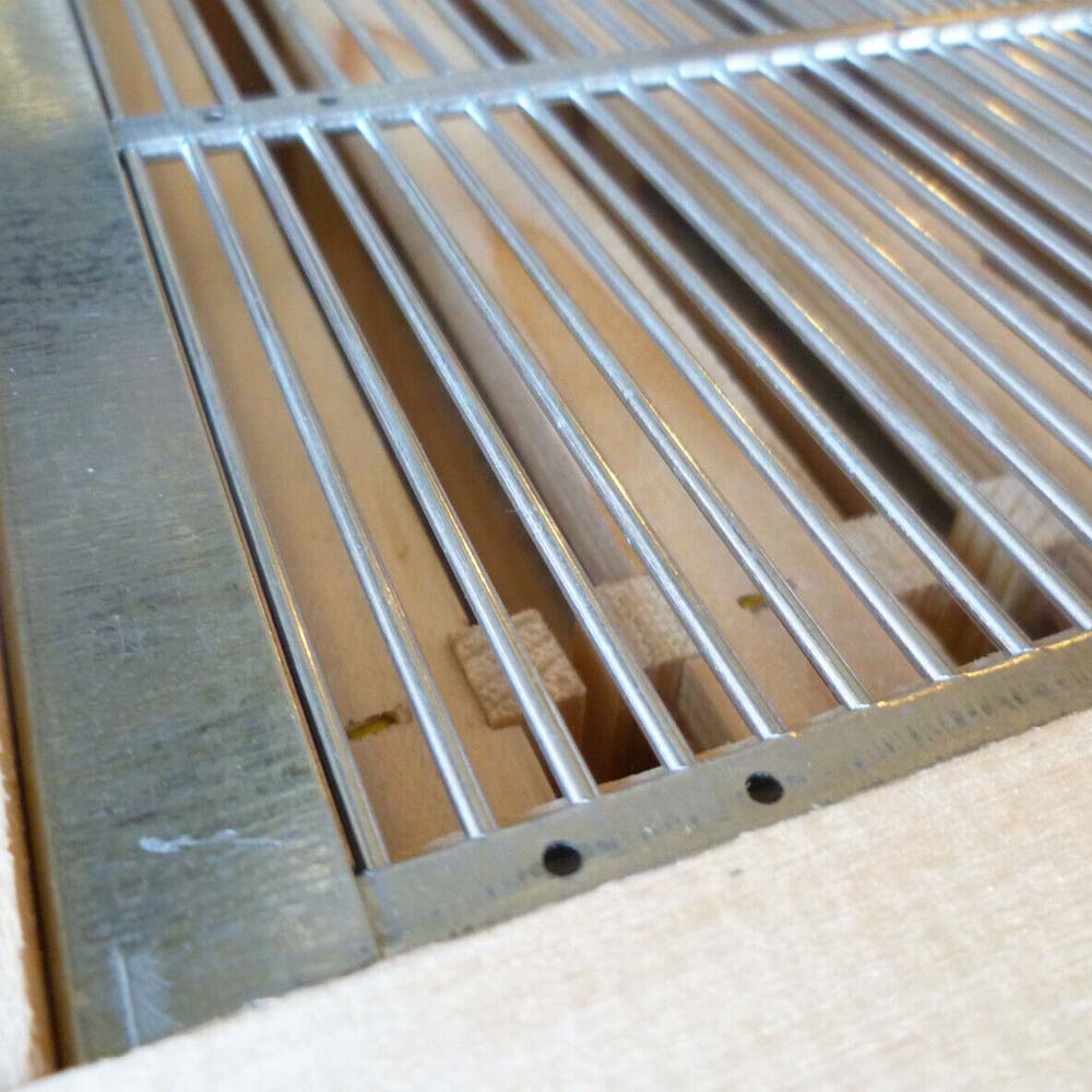 Escludi regina metallico zincato per appoggio sui telai 478x378