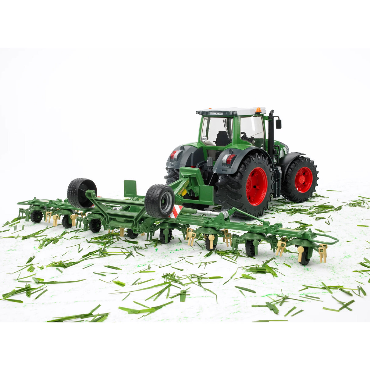 Bruder Krone KWT 8.82 – Modellino Rotoandanatore Giocattolo