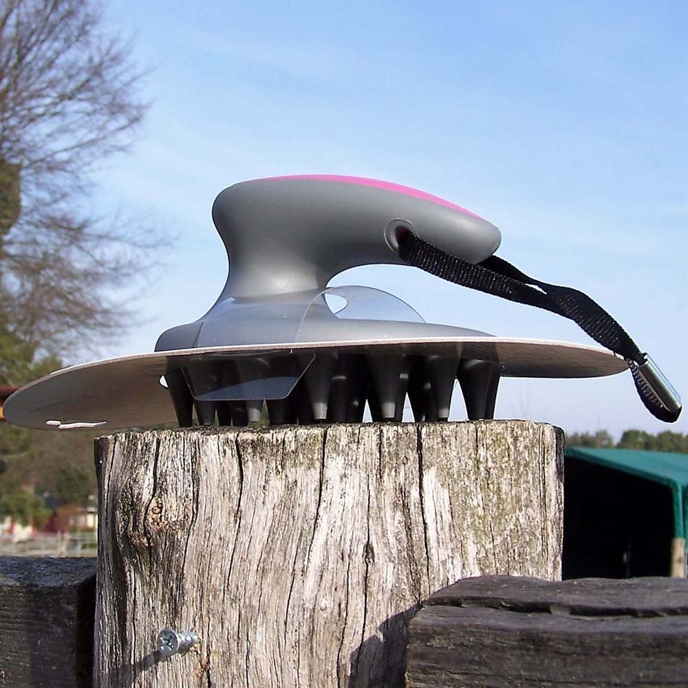 Oster striglia gomma fine per cavalli