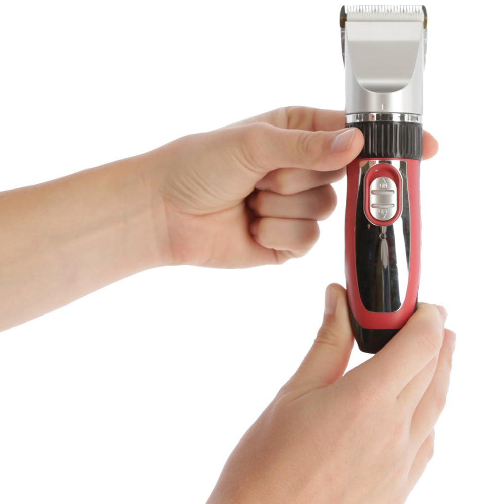 Tosatrice a batteria Sonic con cavo di carica collegato