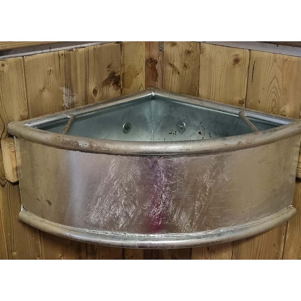 Abbeveratoio zincato ad angolo