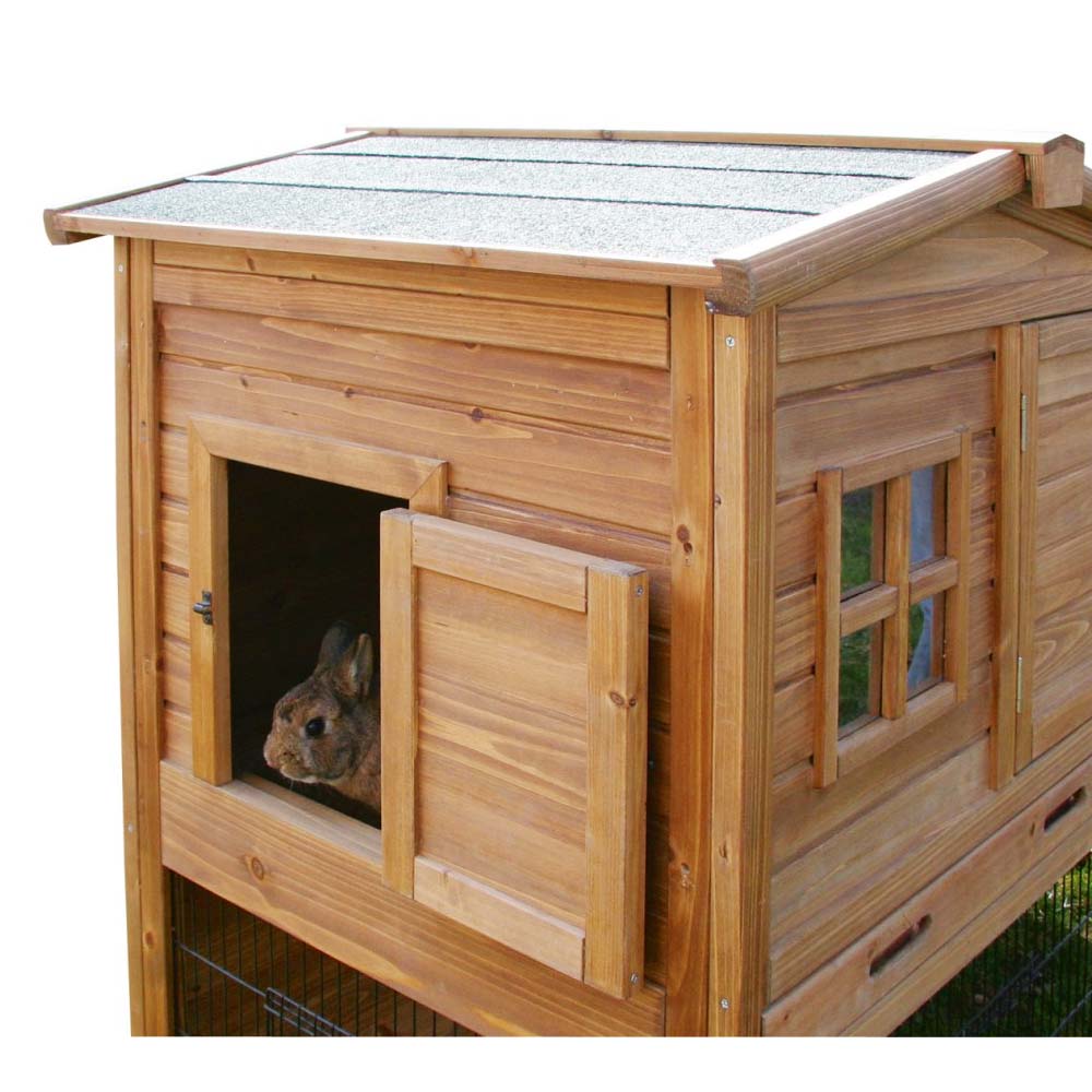 casetta con tetto resistente