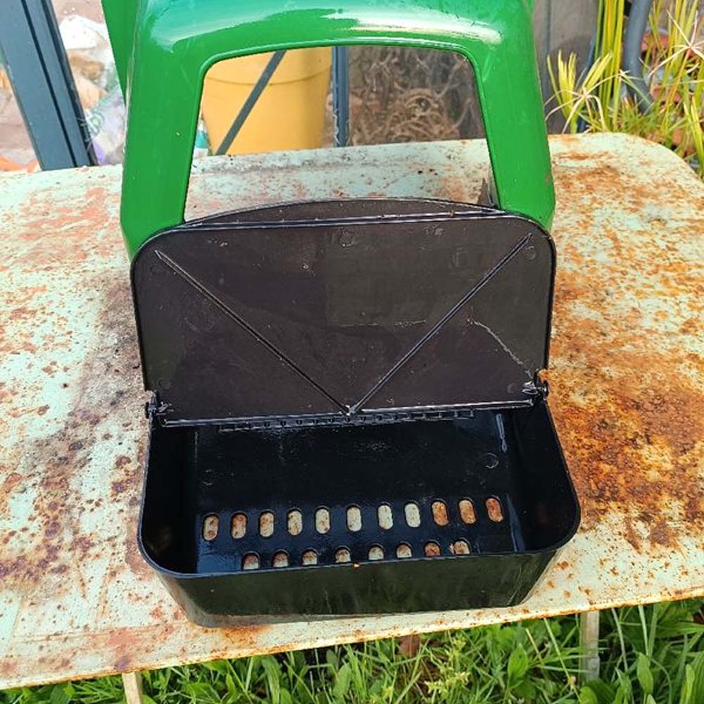 Nido in Plastica per Galline – Resistente ABS Plastica (Con o Senza Gambe)