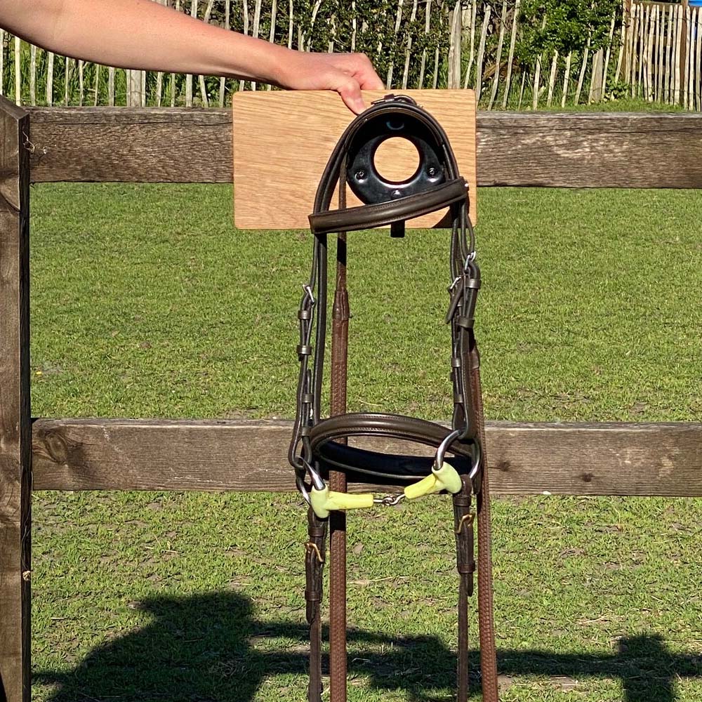 Supporto per briglia metallo nero