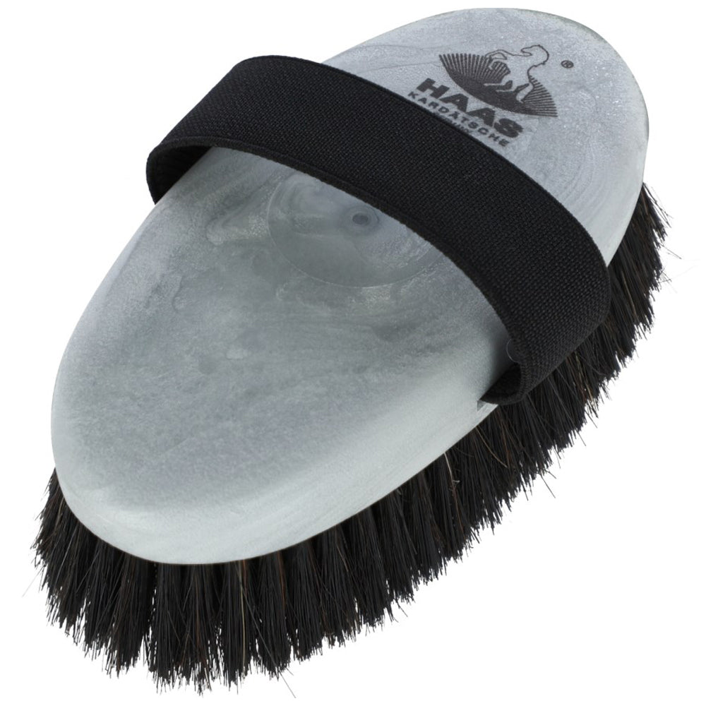 Spazzola massaggiante per cavalli con setole morbide