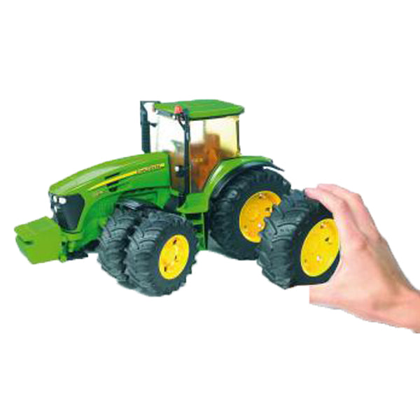 Trattore Bruder John Deere 7930 – Cabina in Vetro e Accessori Funzionali
