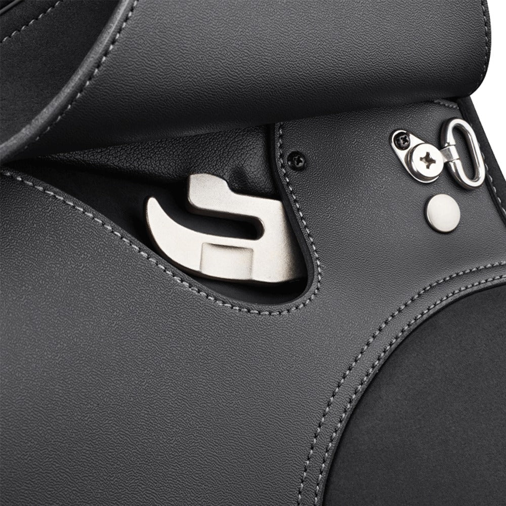 Wintec Pro Jump Saddle, Black