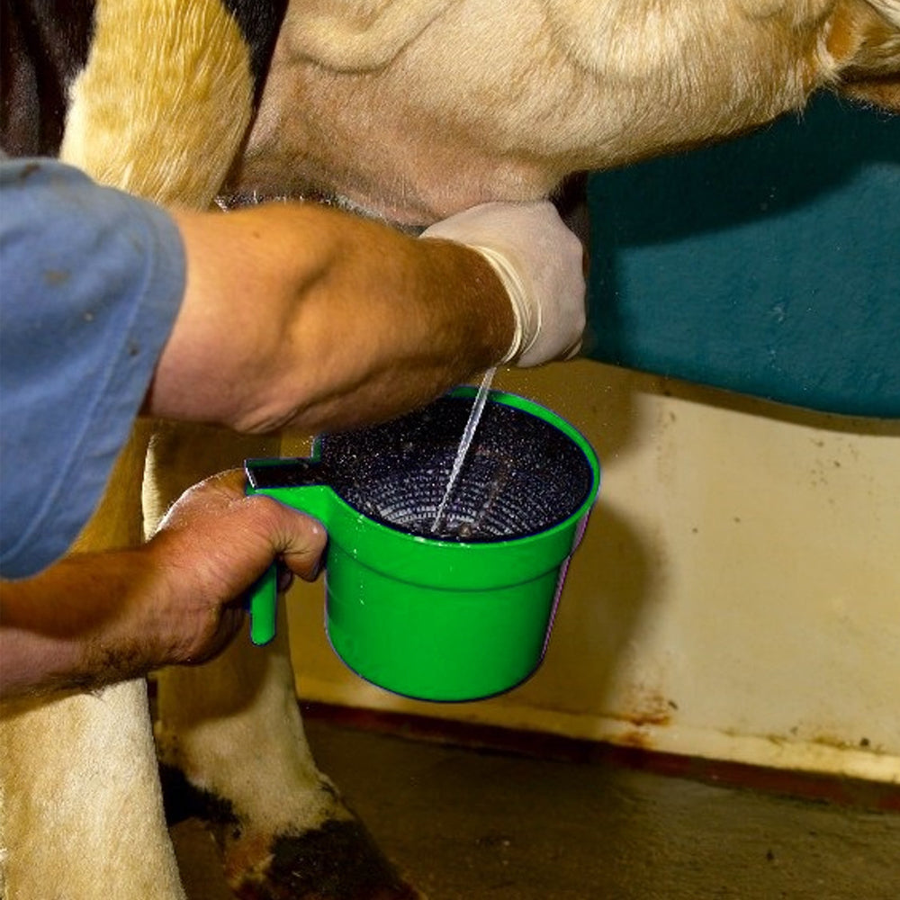 Coppa di premungitura per controllo mastite con filtro