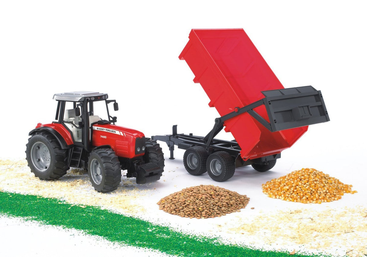 Massey Ferguson 7480 con rimorchio ribaltabile