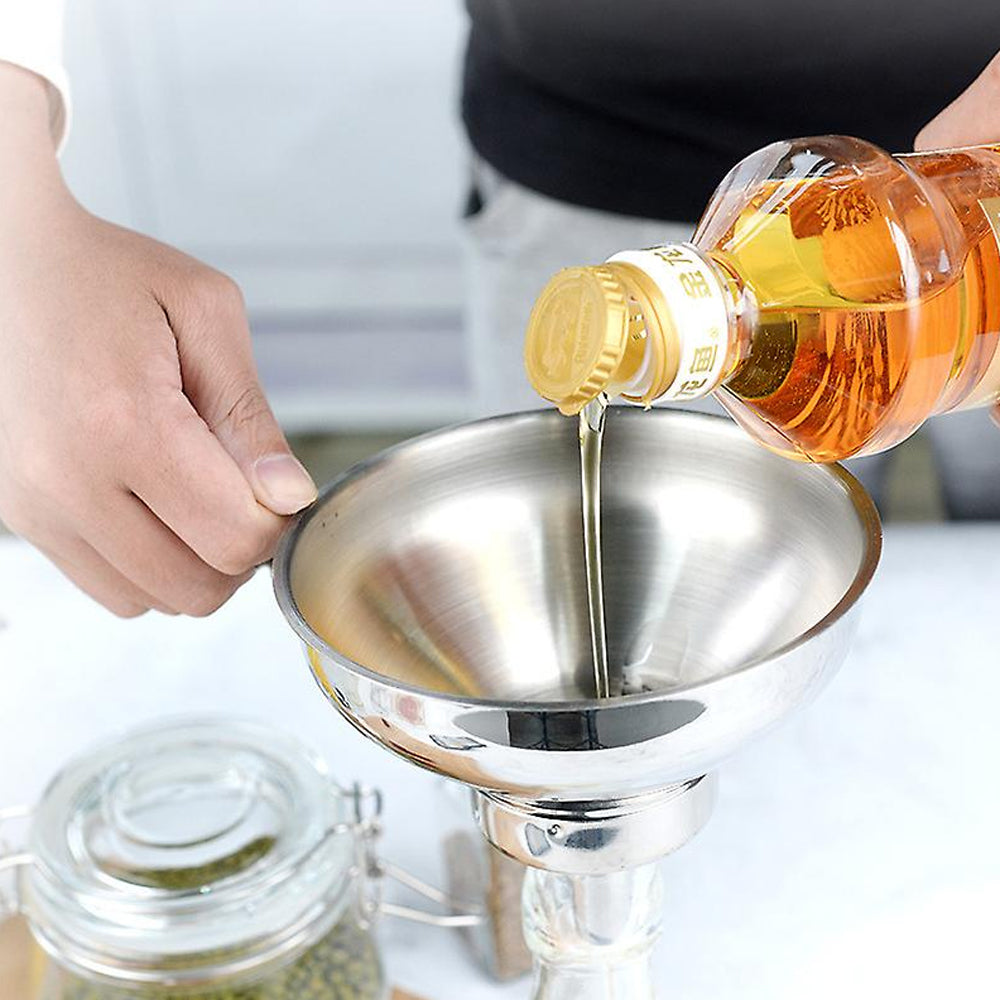 Colino in Acciaio Inox per Latte con Filtro a Imbuto