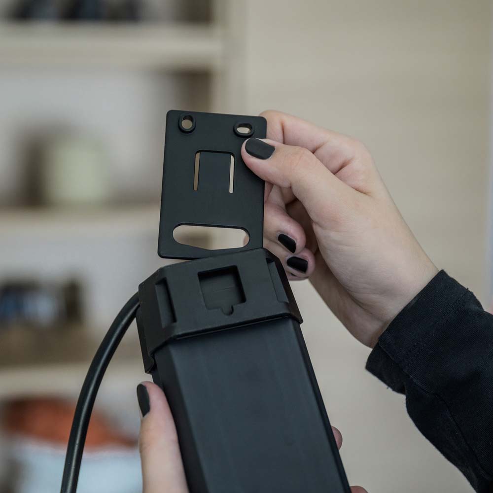 Multipresa 6 Prese, Cavo 3 m, Nera, Prese 45°, Interruttore di Sicurezza