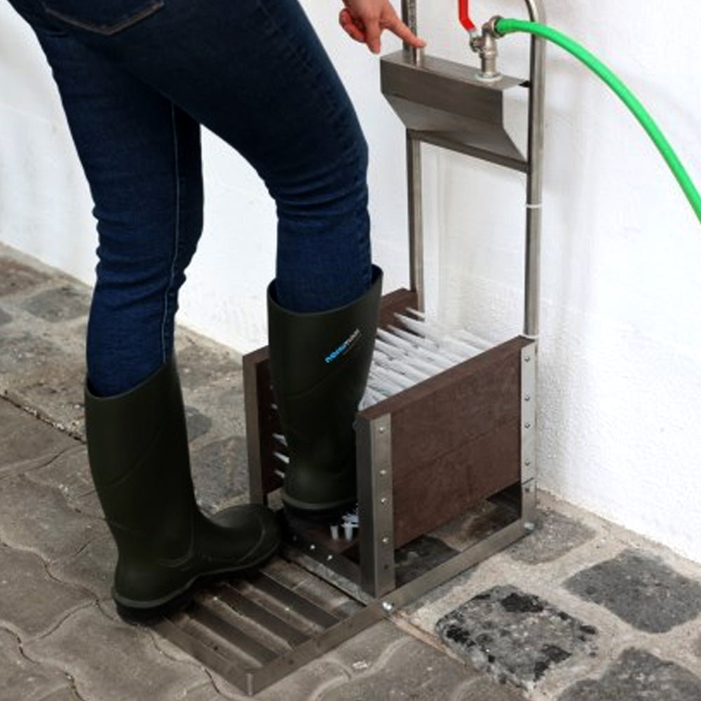 Pulitore per stivali professionale con attacco acqua