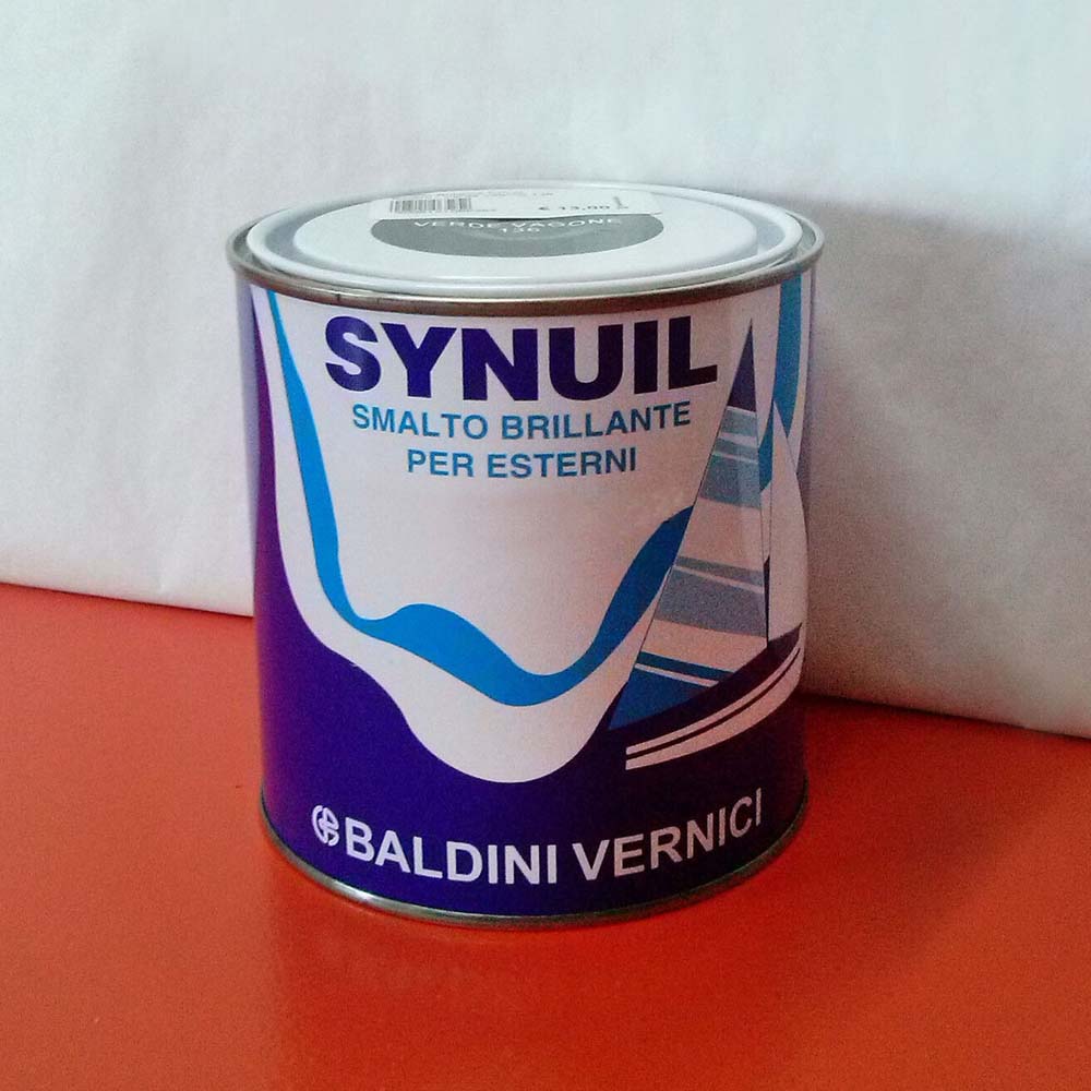 Smalto bianco per interni ed esterni