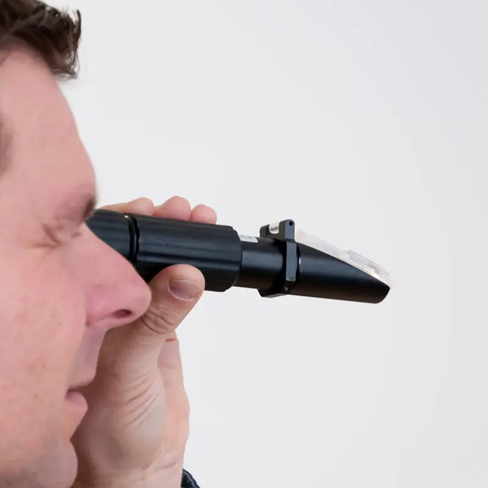 Rifrattometro con Fonte di luce