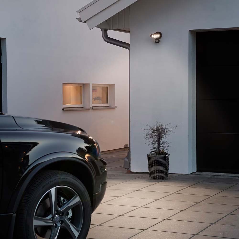 Saldatrice a movimento con LED L801