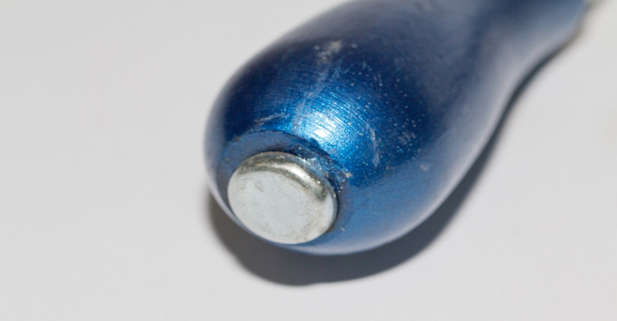 Coltello Curvo a Strappo per Rami e Tronchi