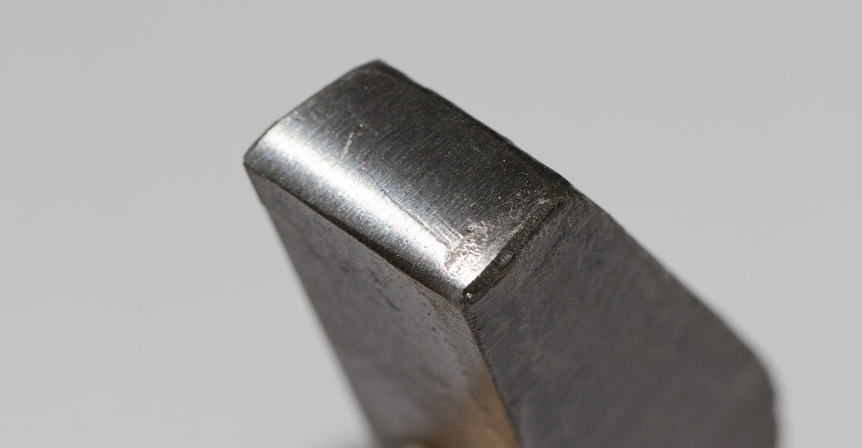 Martello largo con manico in frassino