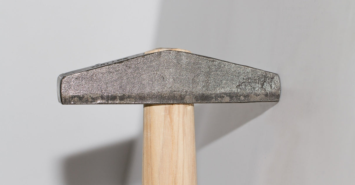 Martello largo con manico in frassino