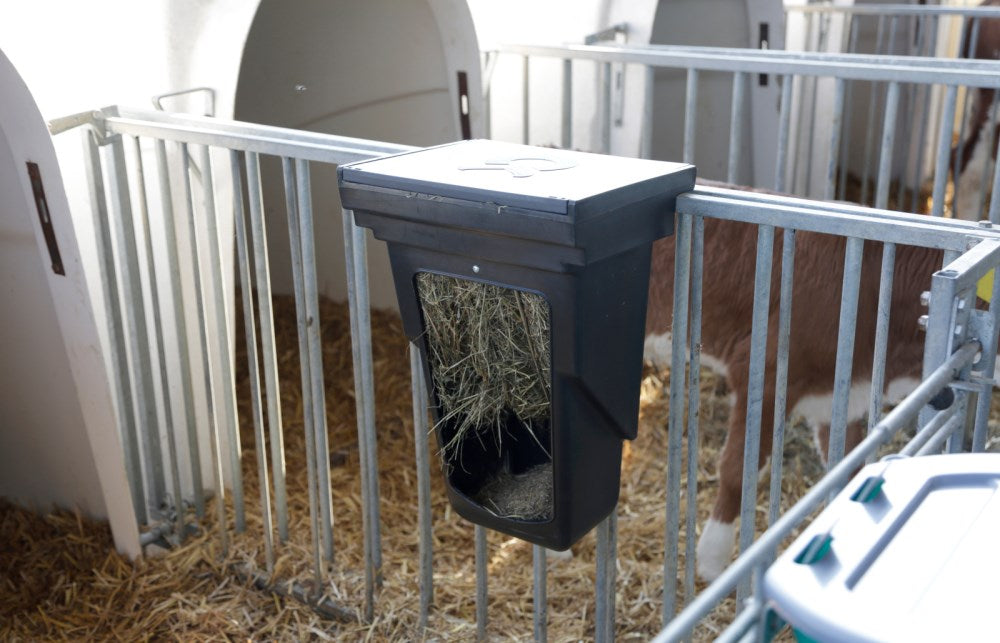 Box in plastica per mangime combinato per vitelli giovani