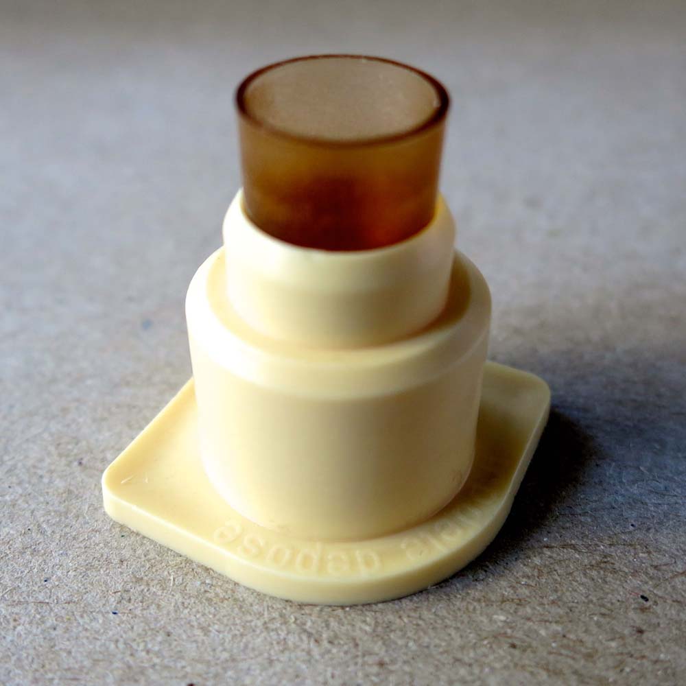 Plastic Bee Hatching Cup