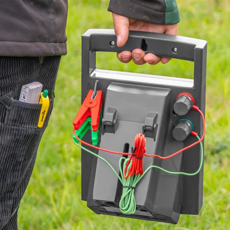 P 70 Recintatore Solare – Elettrificatore Compatto e Potente