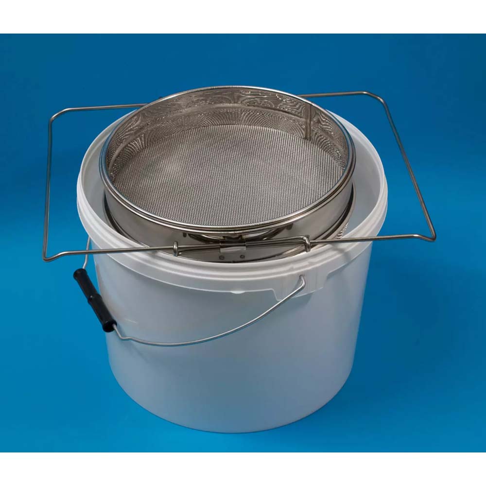 Large, double sieve with support bracket