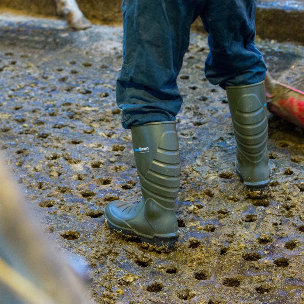 Sicherheitsstiefel NORATHERM S5 Green: Komfort und Wärmeisolierung für die Landwirtschaft