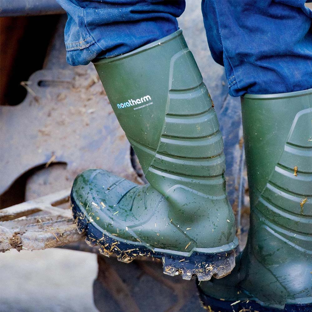 Sicherheitsstiefel NORATHERM S5 Green: Komfort und Wärmeisolierung für die Landwirtschaft