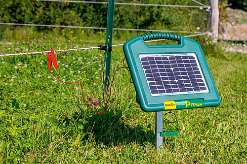 Elettrificatore con pannello solare P70