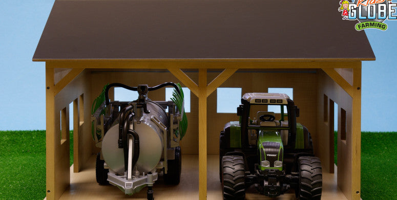 Capannone agricolo in legno per bambini Globe per 2 trattori