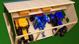 Agricultural shed in 1:16 scale for 3 tractors and trailers