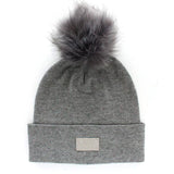 Berretto Donna Elegante con Pom Pom Stile e Raffinatezza